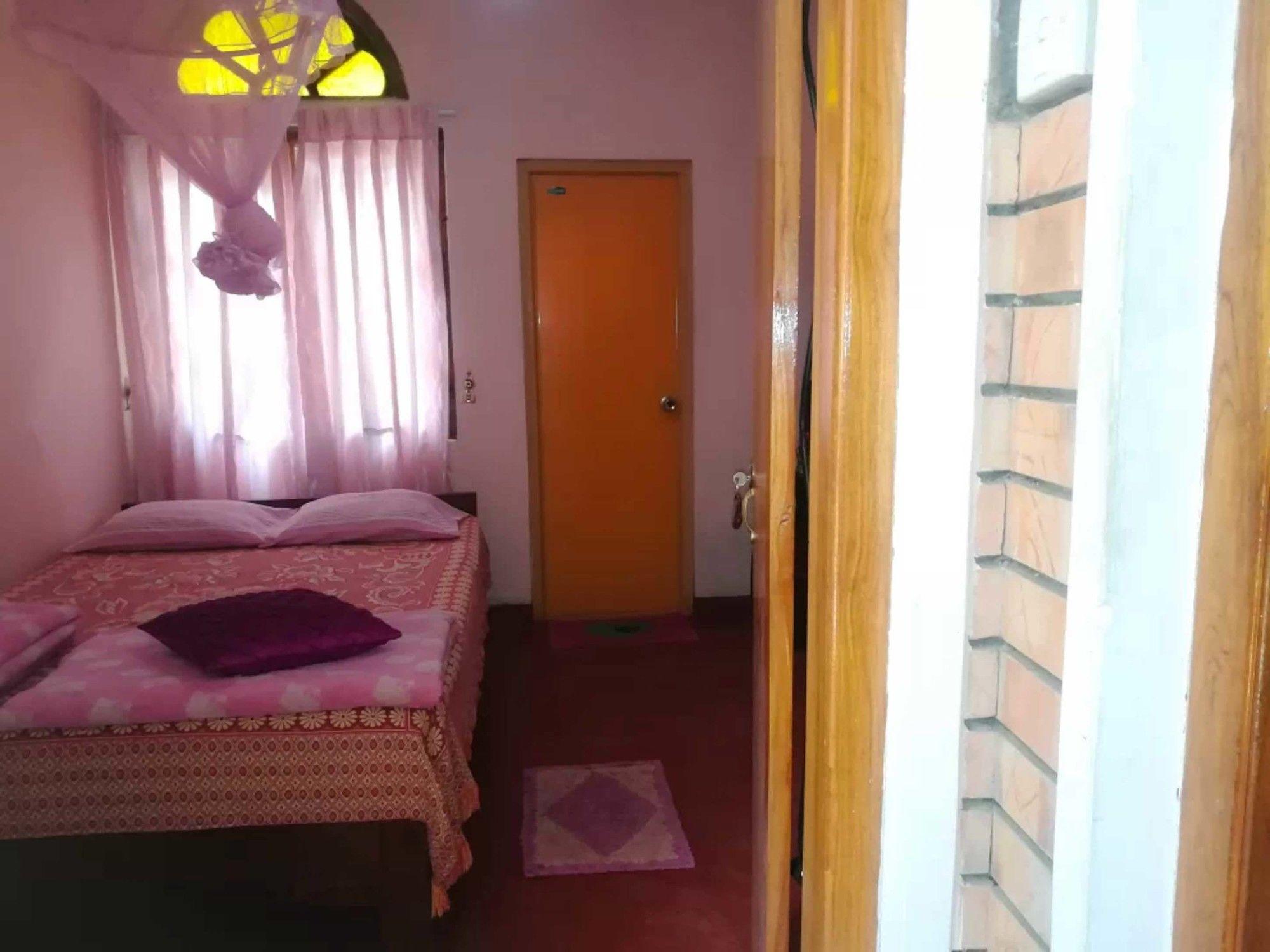 Silent Night Homestay Ела Екстериор снимка